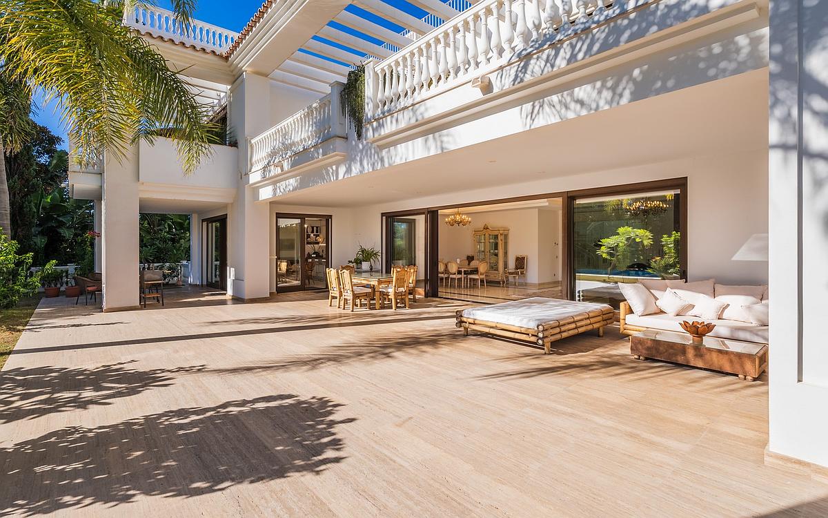 7 Bedroom Villa in Estepona - Photo 9