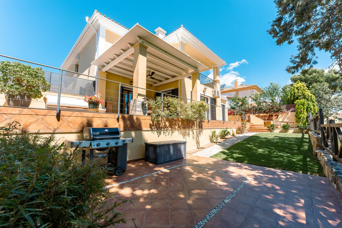 5 Bedroom Villa in San Pedro de Alcántara - Foto 3