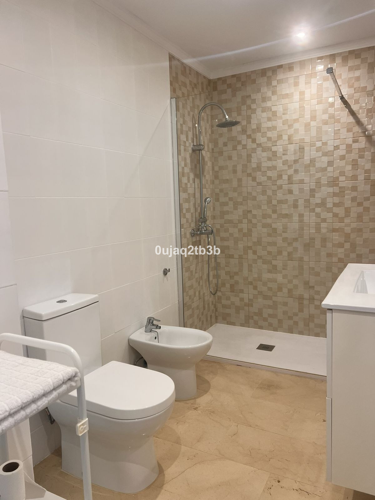 1 Bedroom Apartment in Estepona - Foto 23