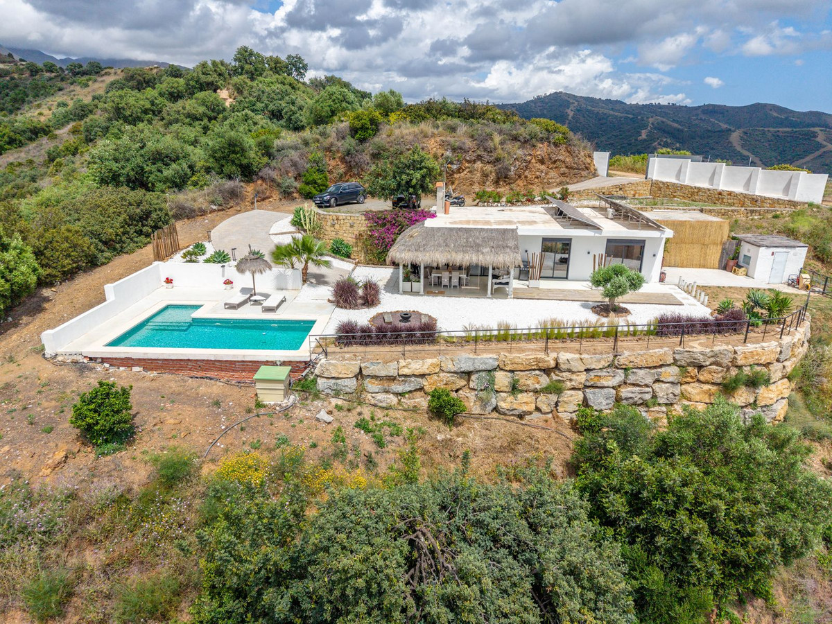 2 Bedroom Villa in Marbella - Photo 61