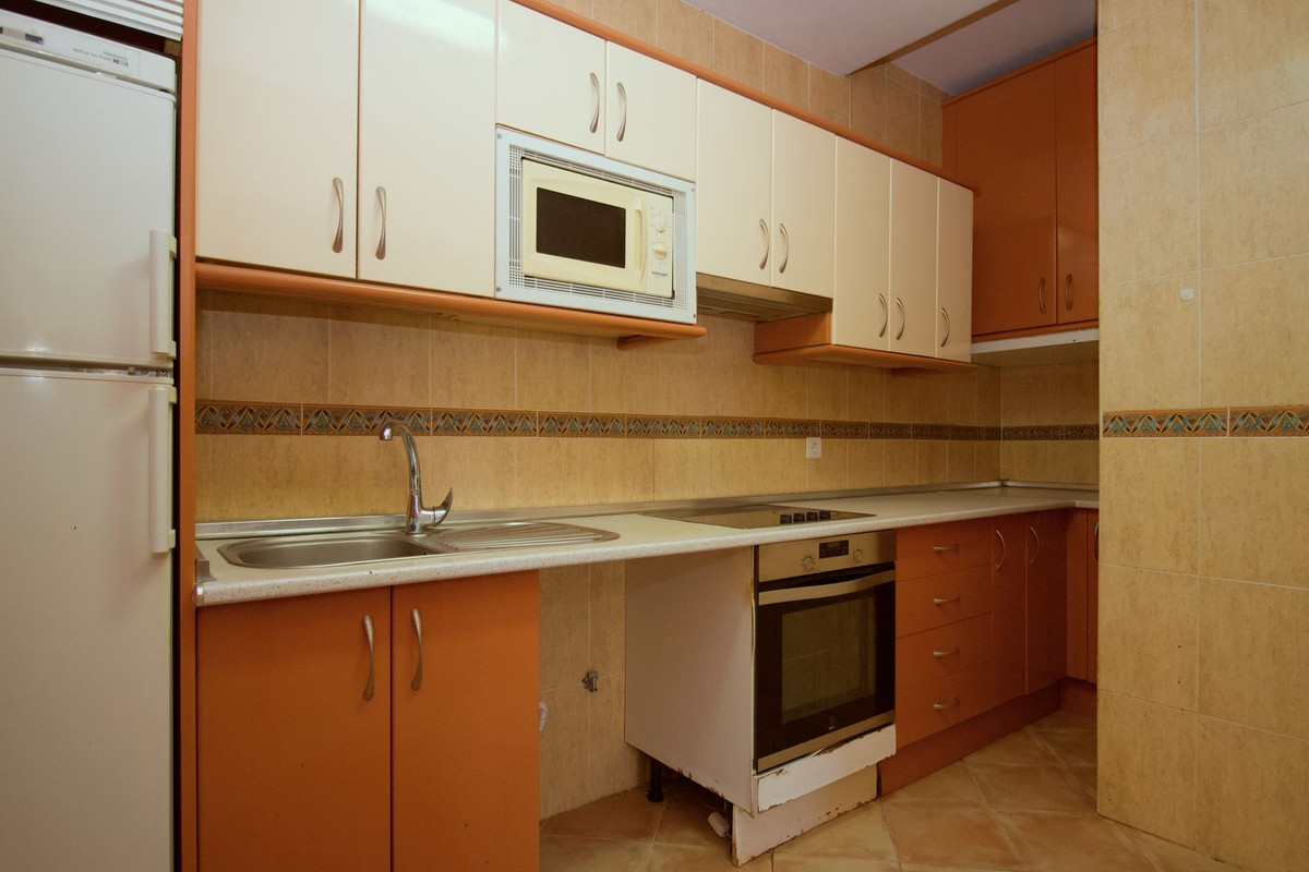 3 Bedroom Villa in Coín - Photo 13