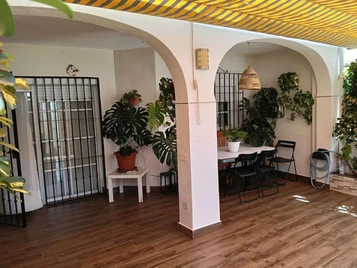 3 Bedroom Townhouse in Torremolinos - Photo 19