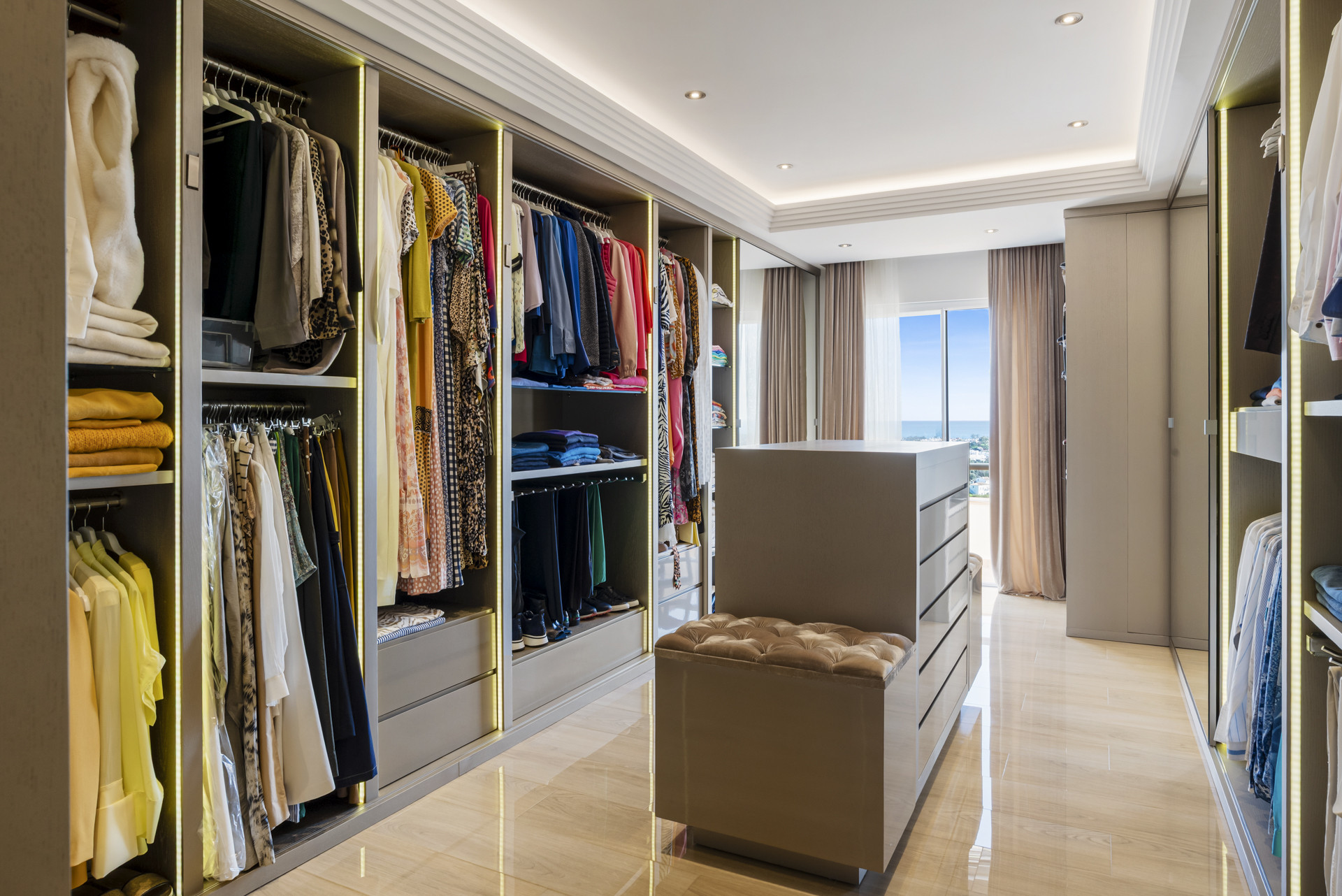 4 Bedroom Penthouse in Benahavís - Фото 19