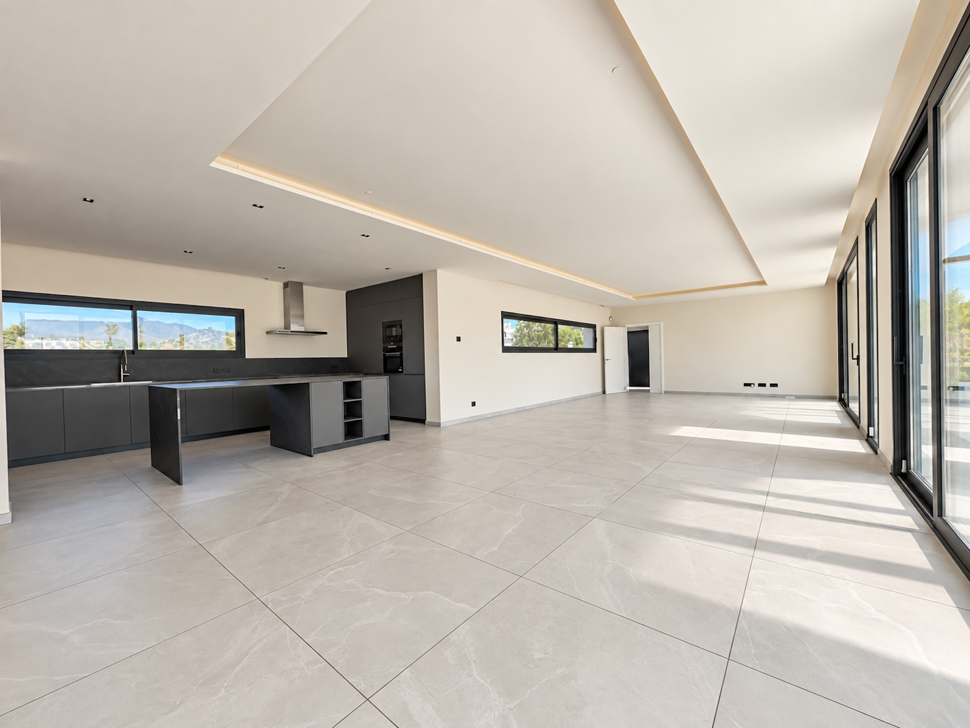 4 Bedroom Villa in Mijas - Photo 5