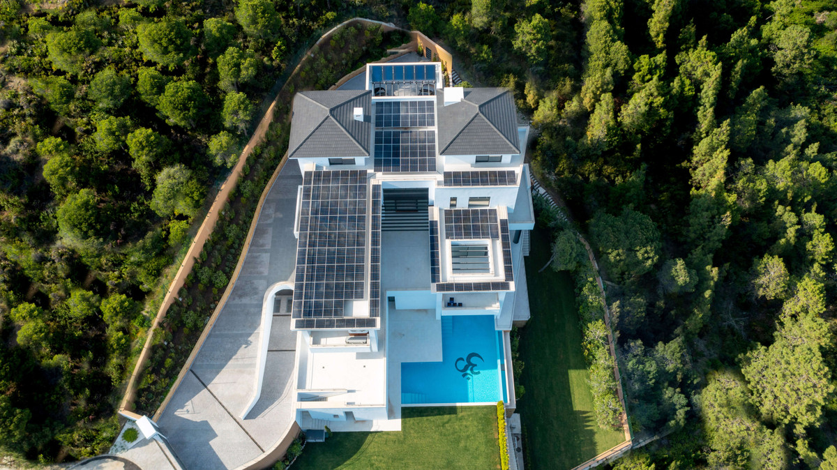12 Bedroom Villa in Benahavís - Foto 44
