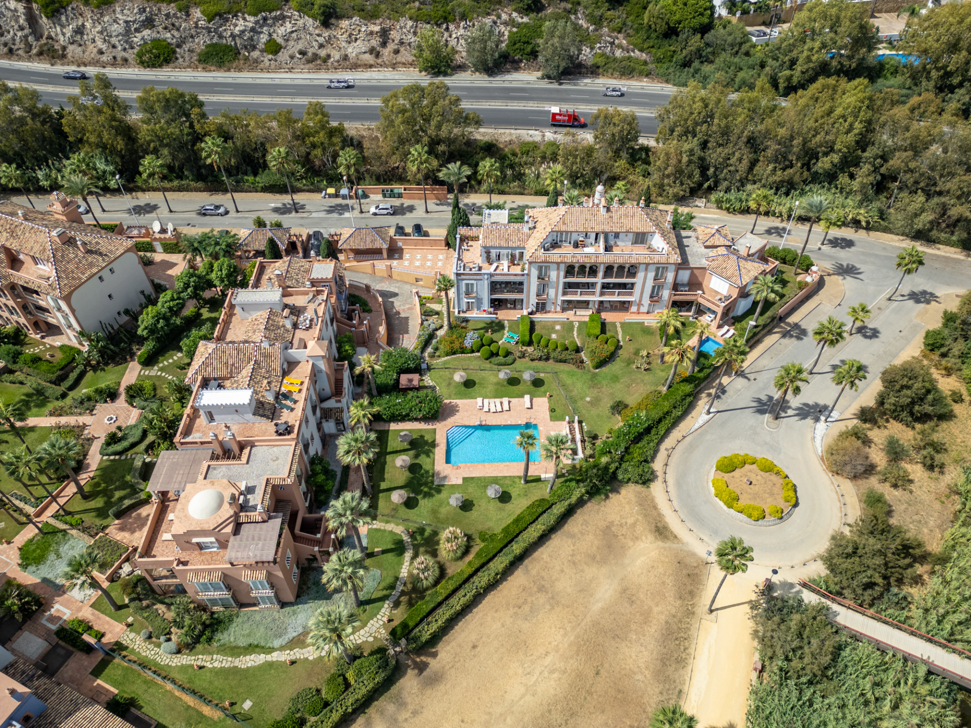 5 Bedroom Villa in Casares - Photo 42