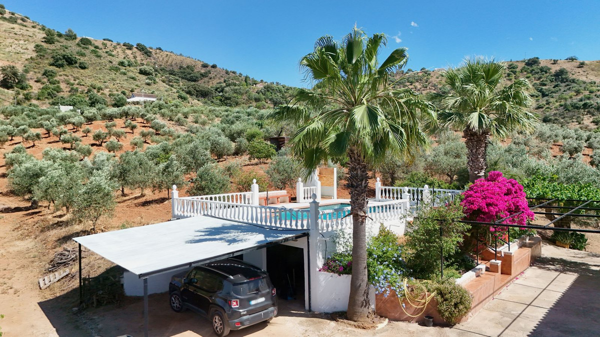3 Bedroom Villa in Coín - Photo 4