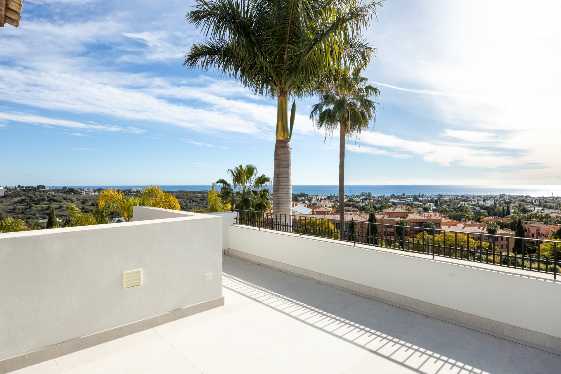 4 Bedroom Villa in Benahavís - Фото 17