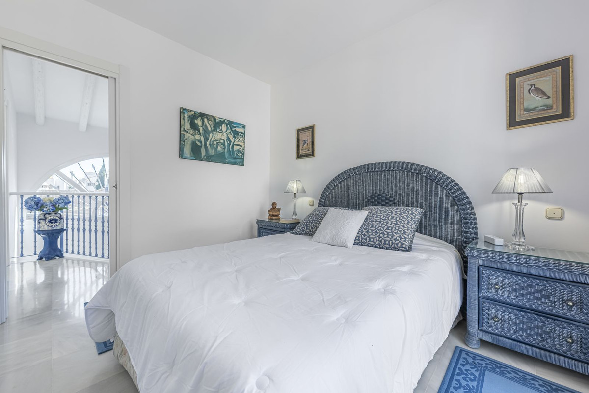 3 Bedroom Townhouse in Marbella - Photo 24