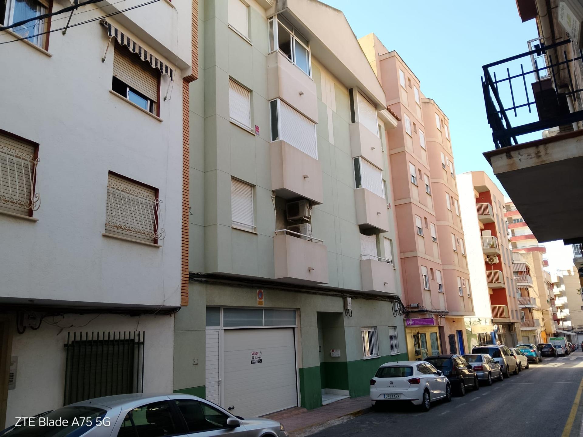 Piso de 2 dormitorios en Murcia – Foto 1