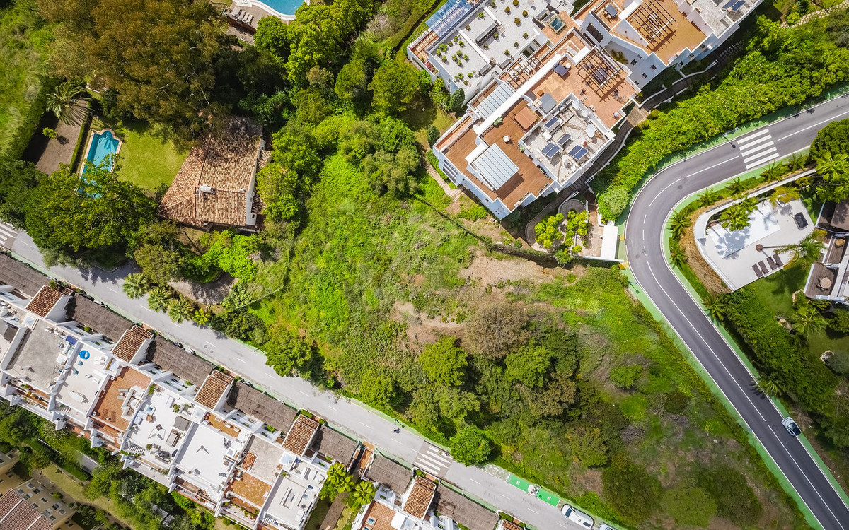 1,329 m² Plot in Benahavís - Photo 19