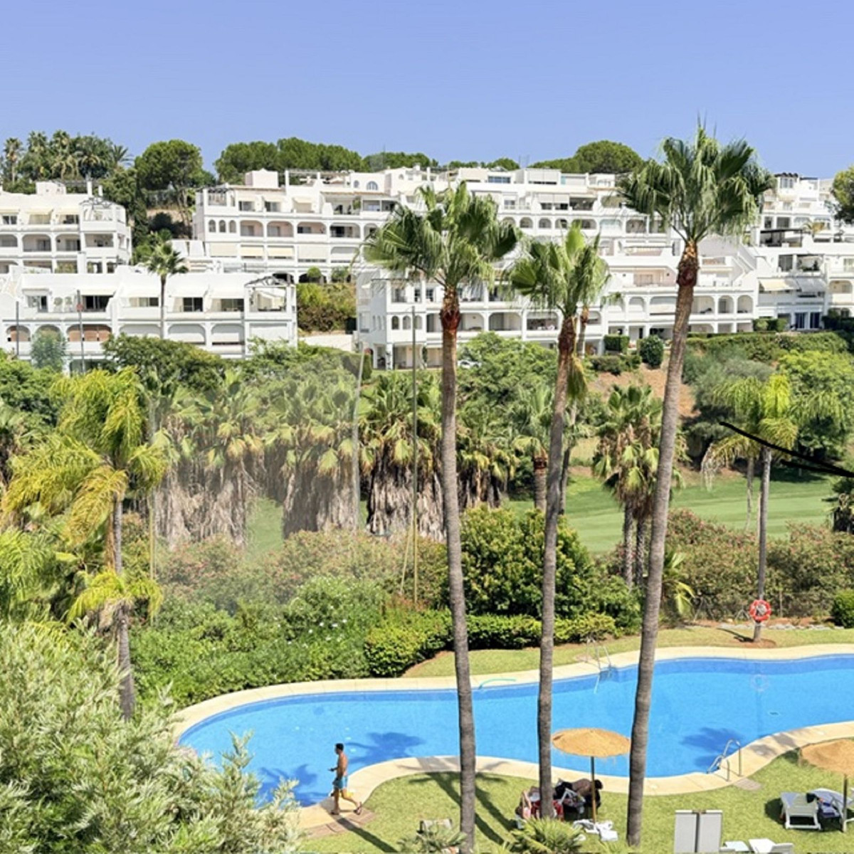 3 Bedroom Penthouse in Benahavís