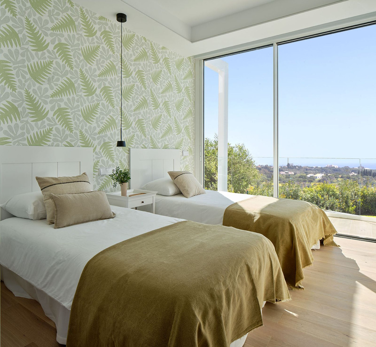 3 Bedroom Villa in Marbella - Photo 10