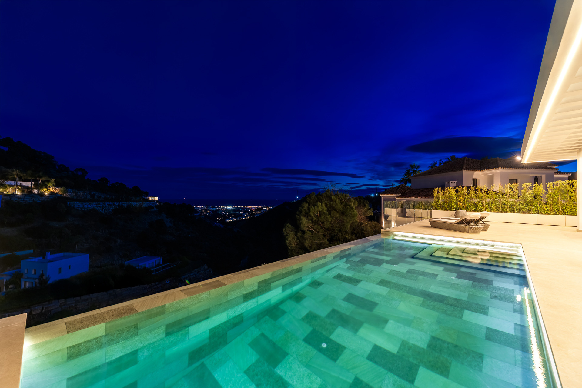 6 Bedroom Villa in Benahavís - Foto 7