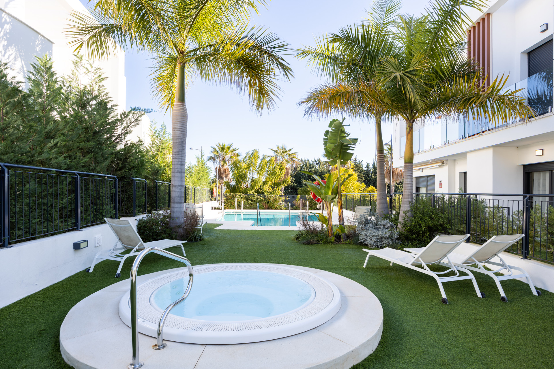 3 Bedroom Townhouse in Estepona - Photo 34
