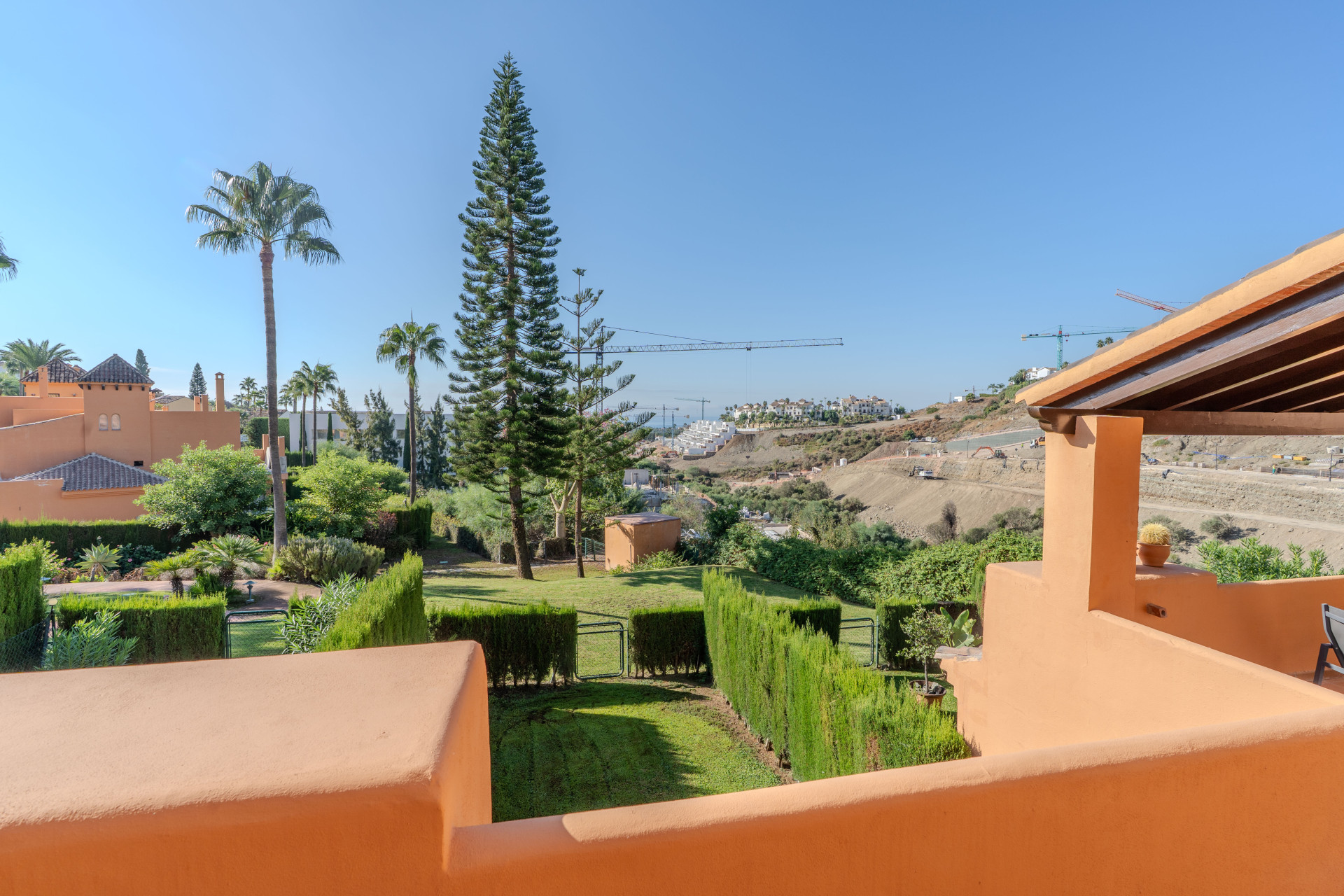 3 Bedroom Townhouse in Estepona - Photo 22