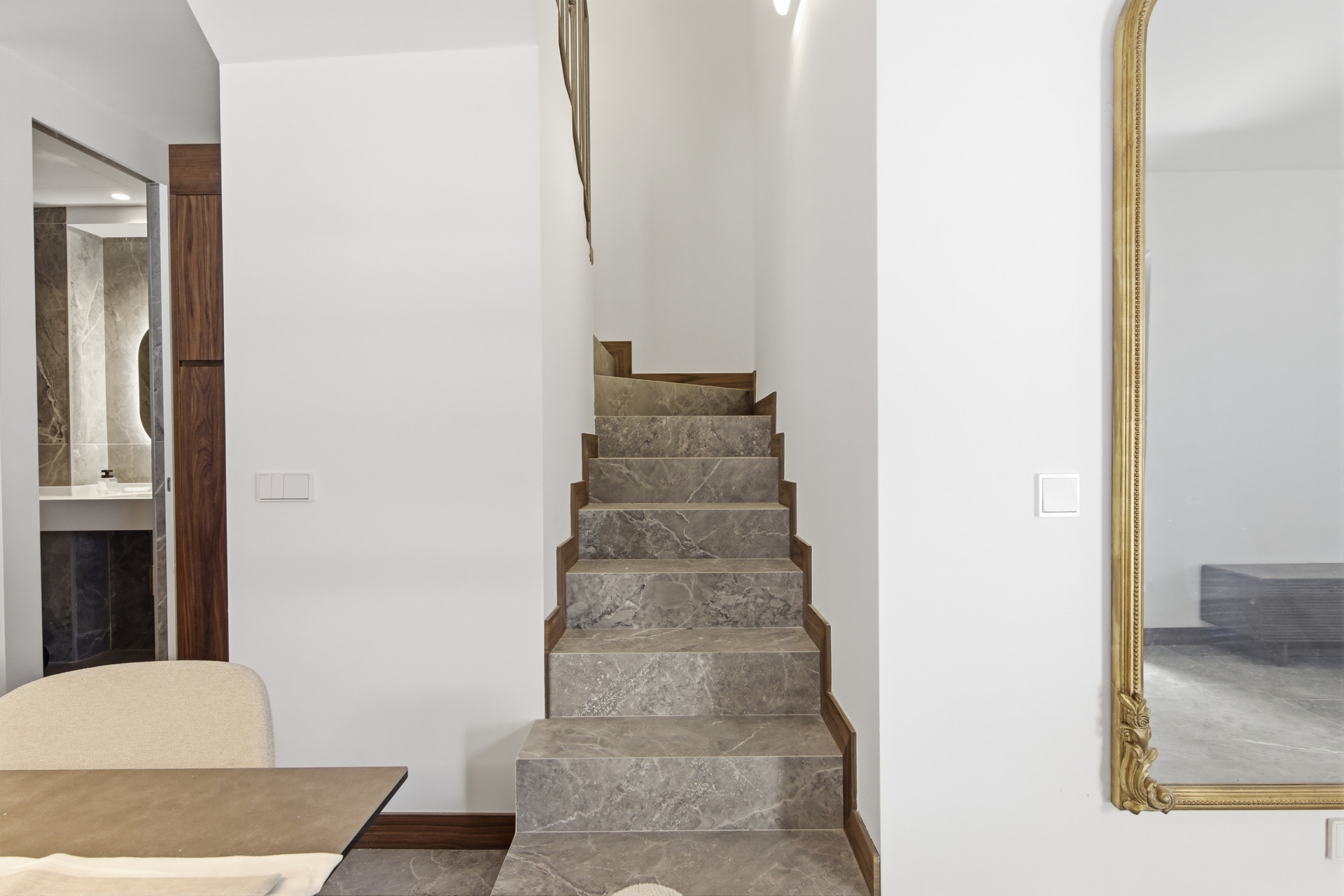 3 Bedroom Townhouse in Estepona - Photo 7