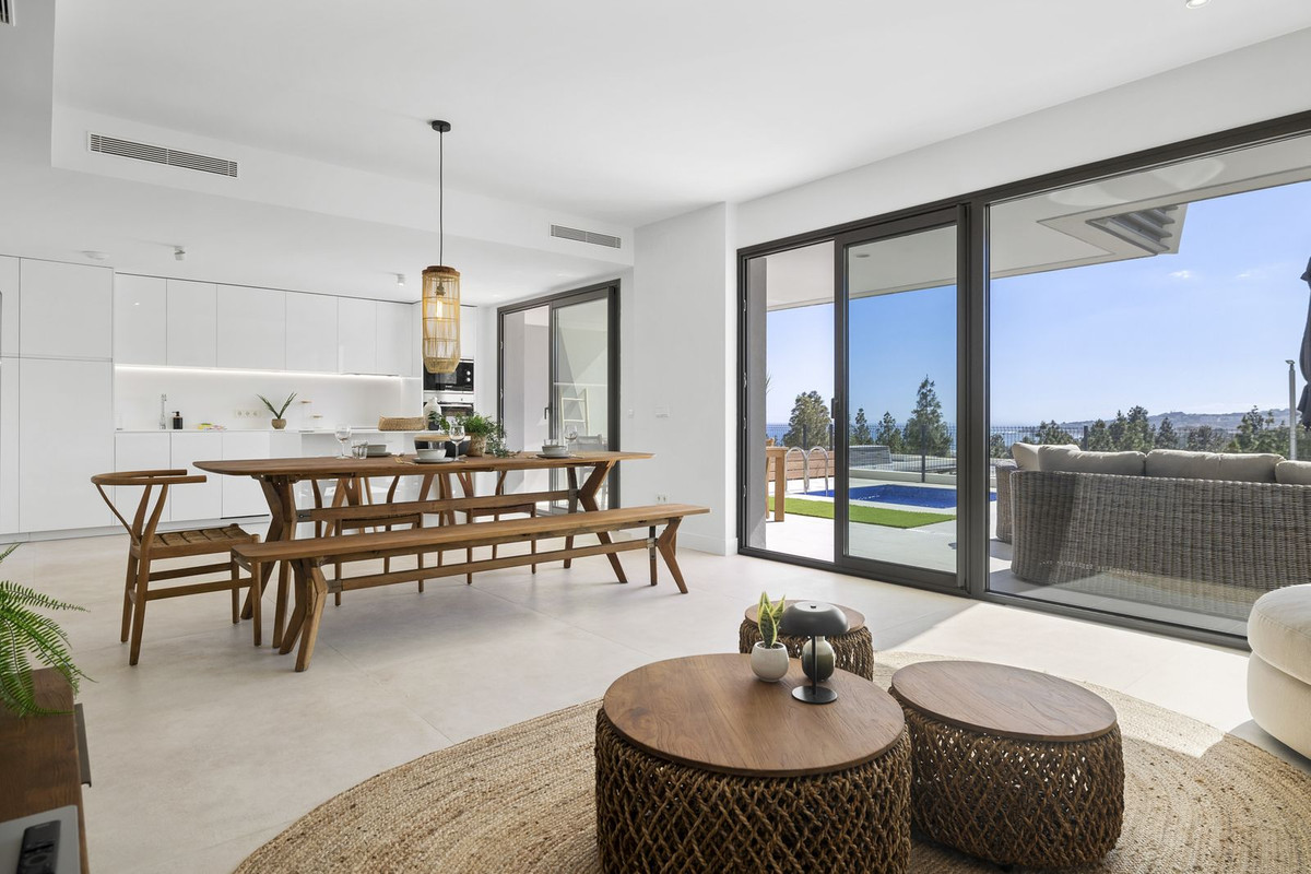 3 Bedroom Townhouse in Mijas - Photo 24