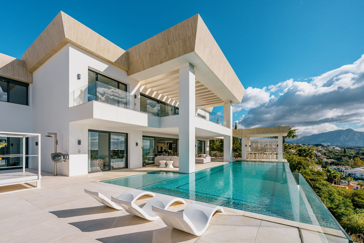 7 Bedroom Villa in Benahavís - Фото 2