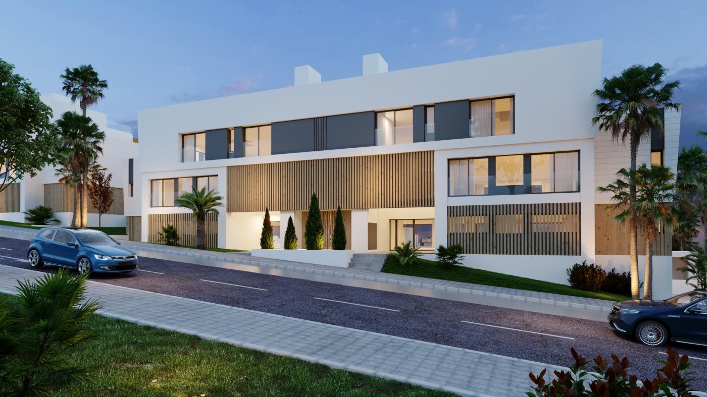 3 Bedroom Apartment in Estepona - Photo 3