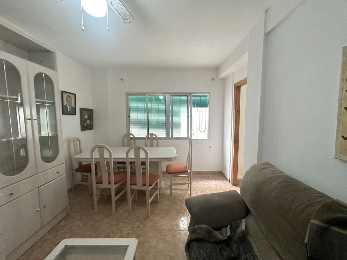 3 Bedroom Apartment in San Pedro de Alcántara - Photo 3