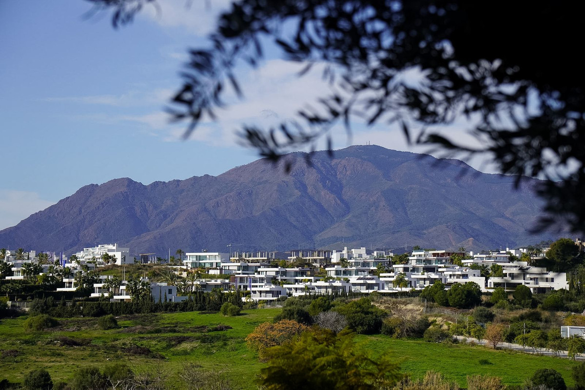 3 Bedroom Apartment in Estepona - Photo 23