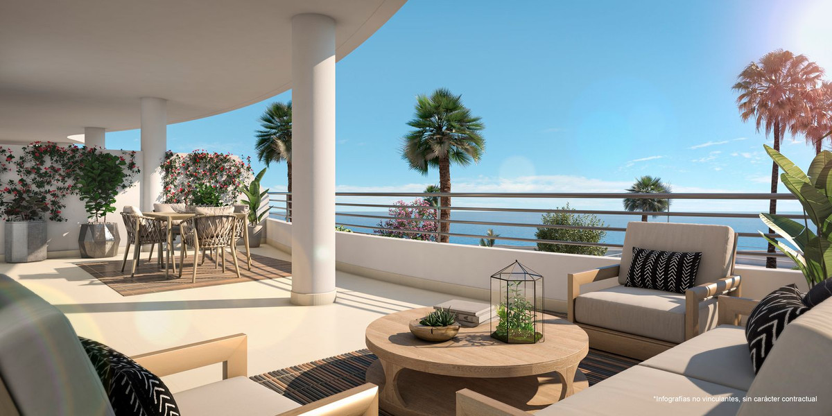 2 Bedroom Apartment in Benalmádena - Photo 6