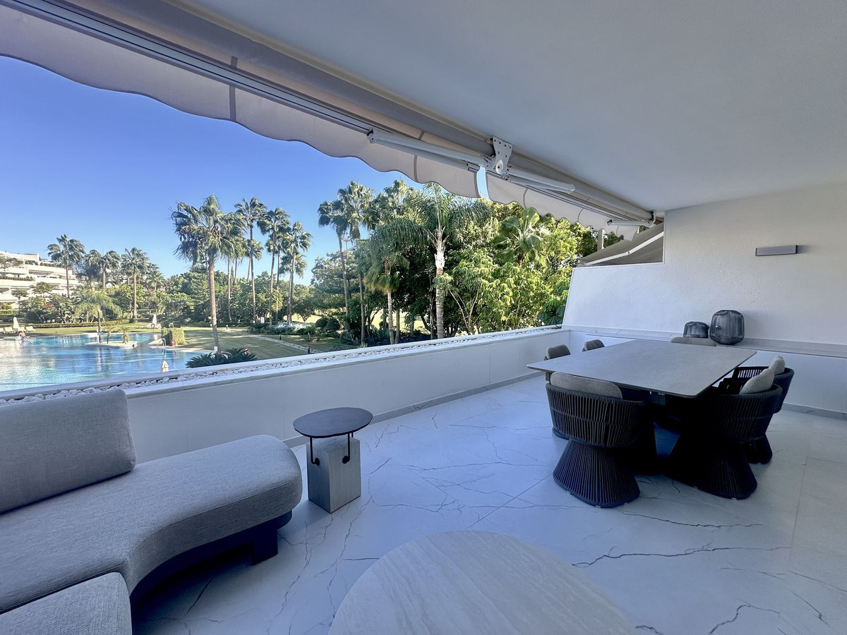 3 Bedroom Apartment in Marbella - Foto 3