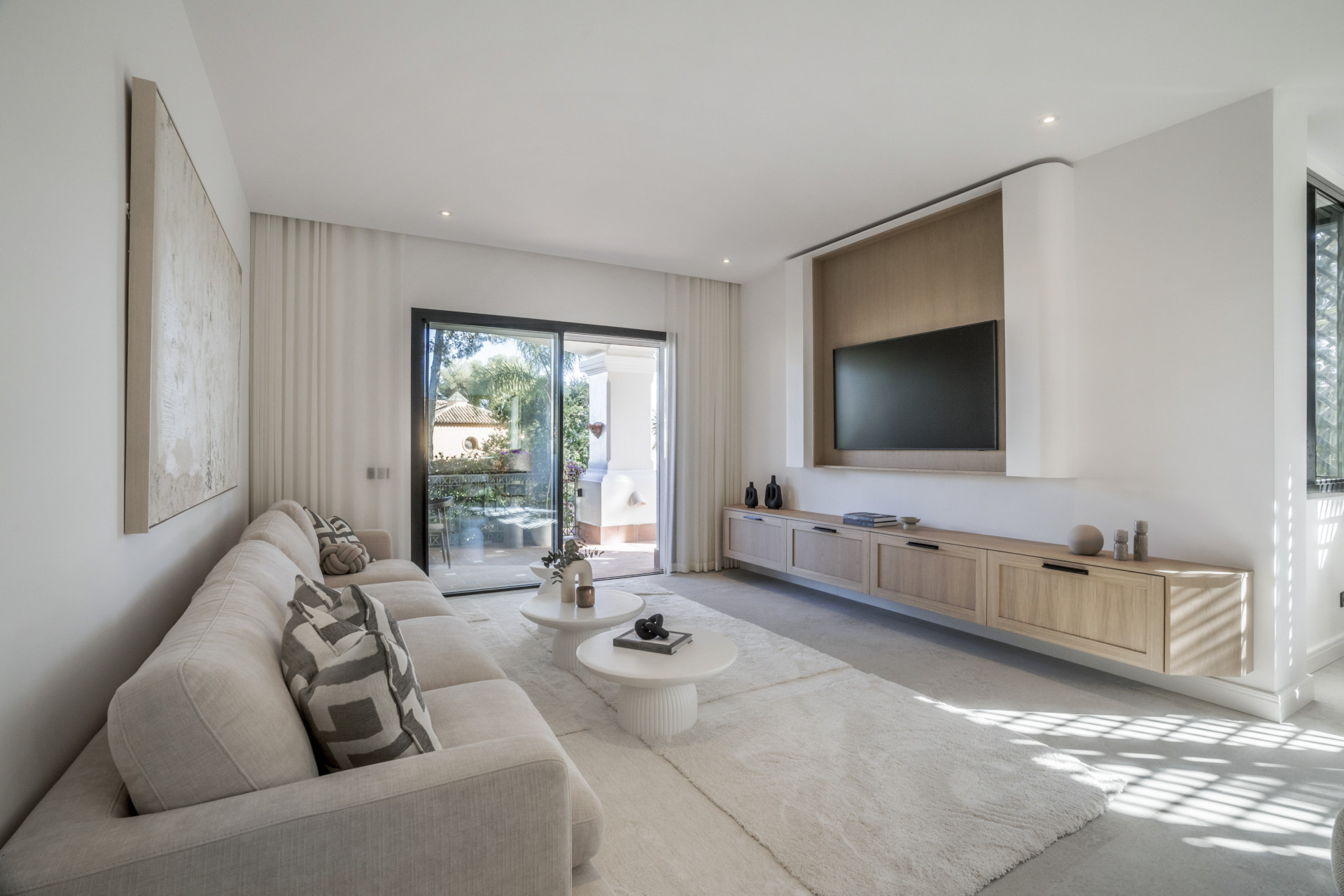 3 Bedroom Apartment in Marbella - Photo 4