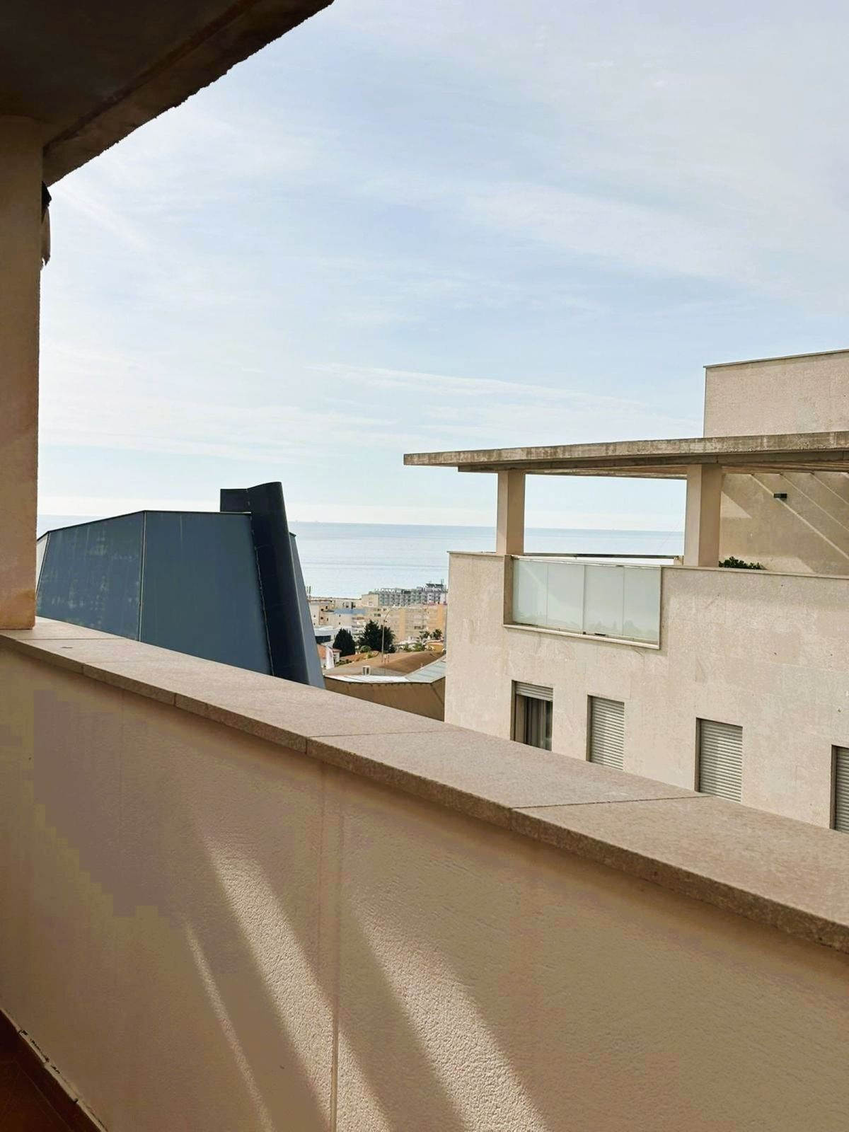 3 Bedroom Penthouse in Torremolinos - Photo 15