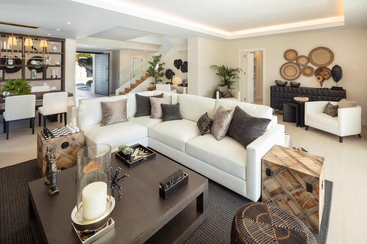 4 Bedroom Villa in Marbella - Photo 4