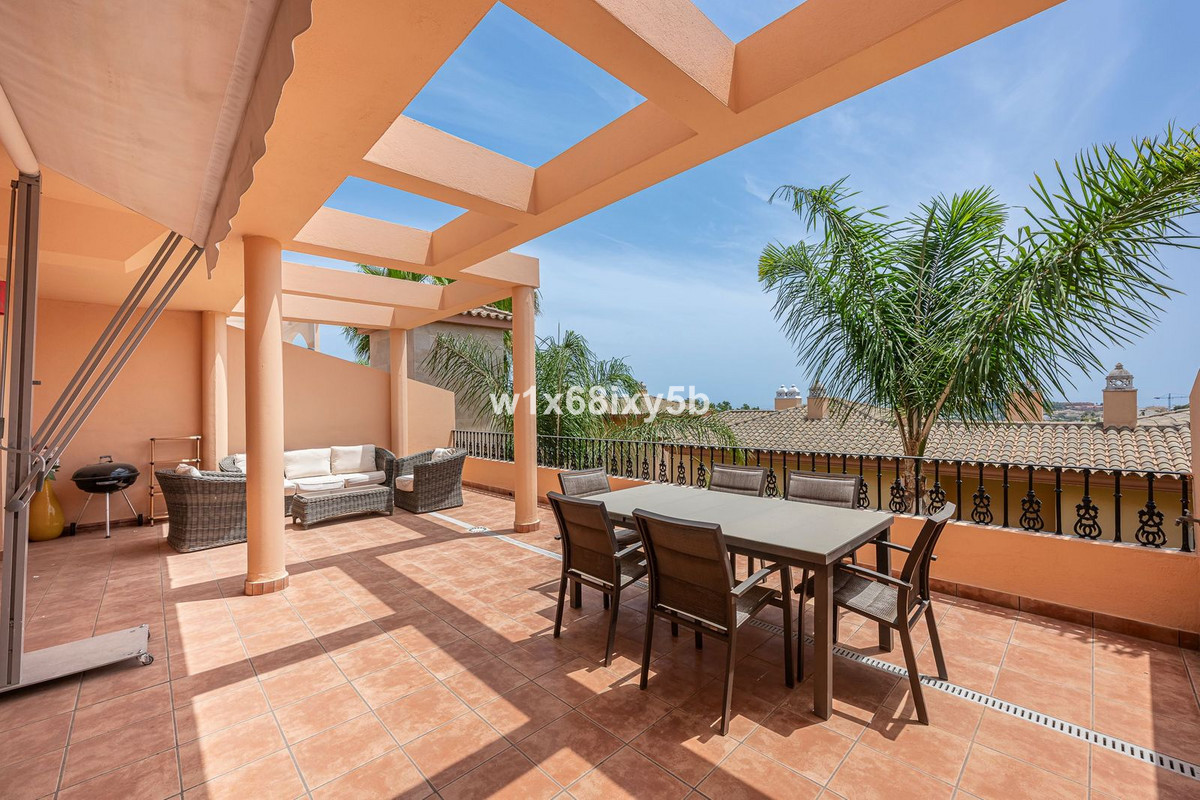 2 Bedroom Apartment in Marbella - Foto 3