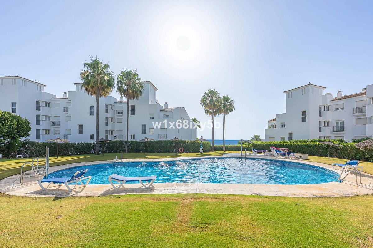 2 Bedroom Apartment in Manilva - Foto 29