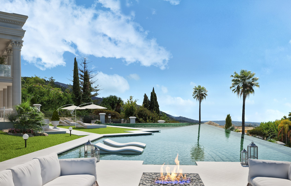 7 Bedroom Villa in Marbella - Photo 6