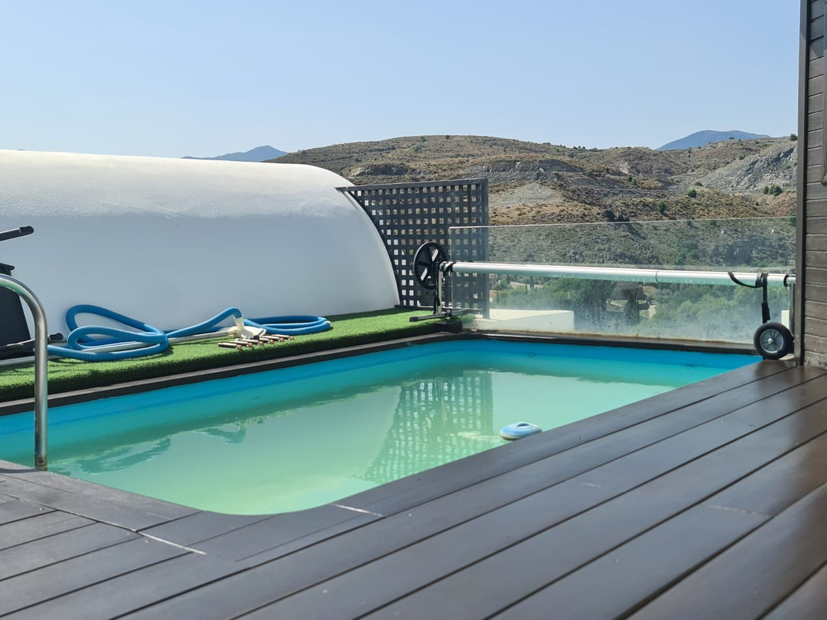 3 Bedroom Penthouse in Benahavís