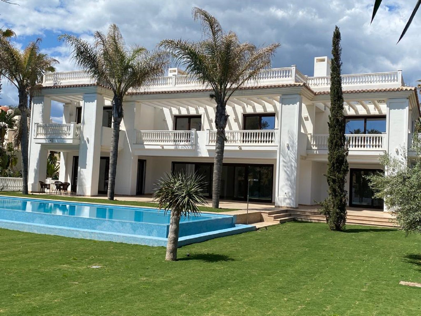 Villa in Estepona