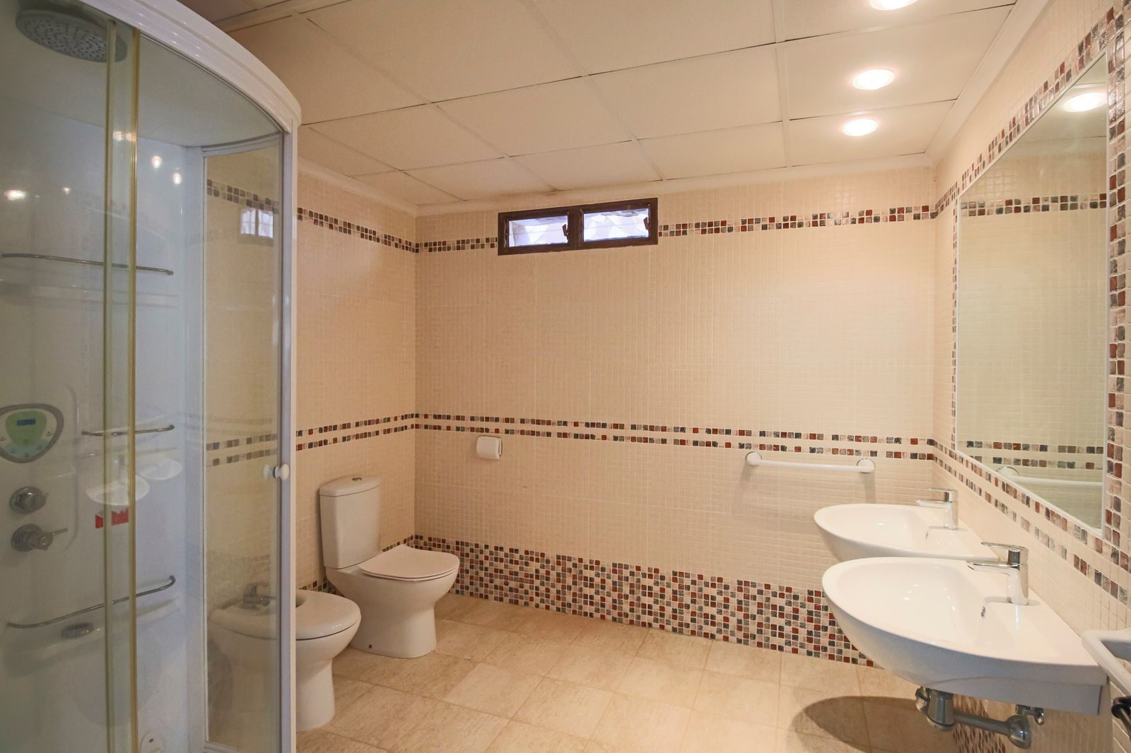 Moradia com 4 quartos com piscina em Alicante, Espanha – Foto 21