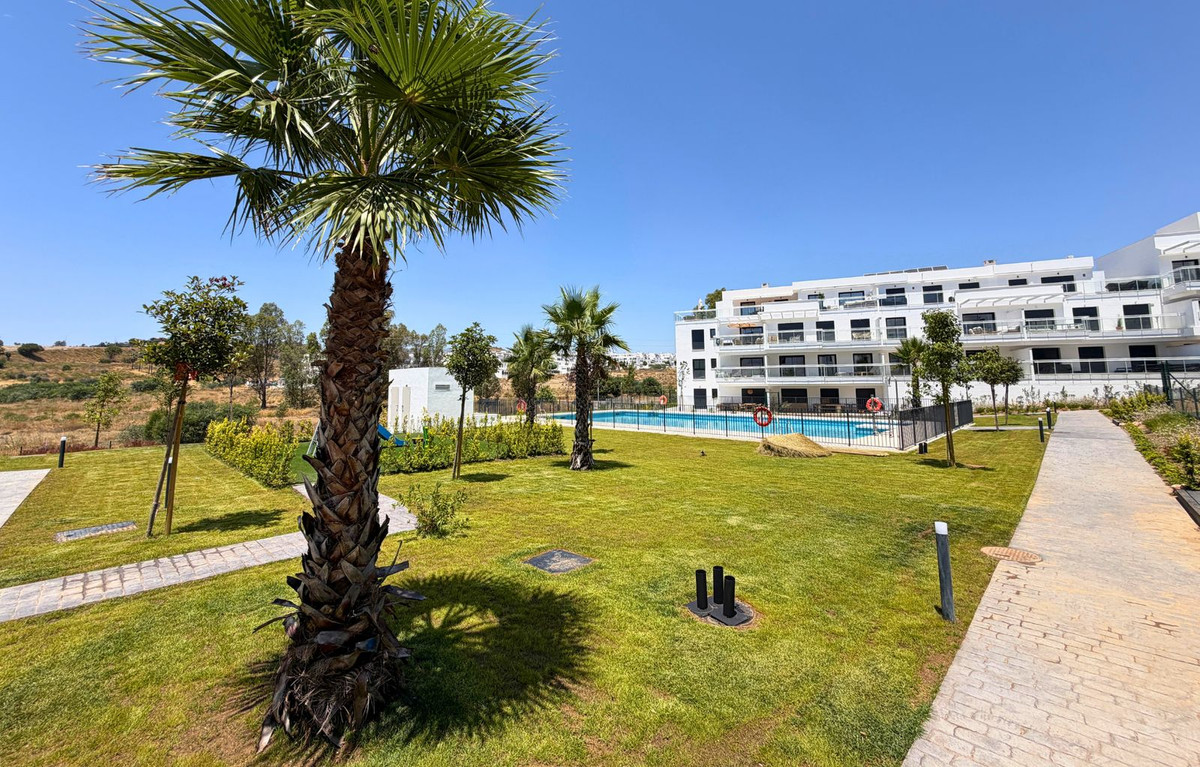 2 Bedroom Penthouse in Mijas - Photo 34
