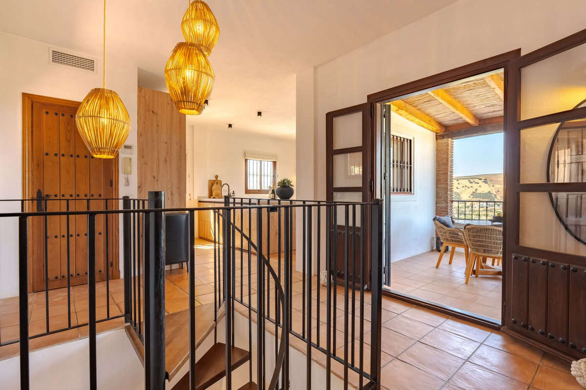 3 Bedroom Villa in Coín - Photo 25
