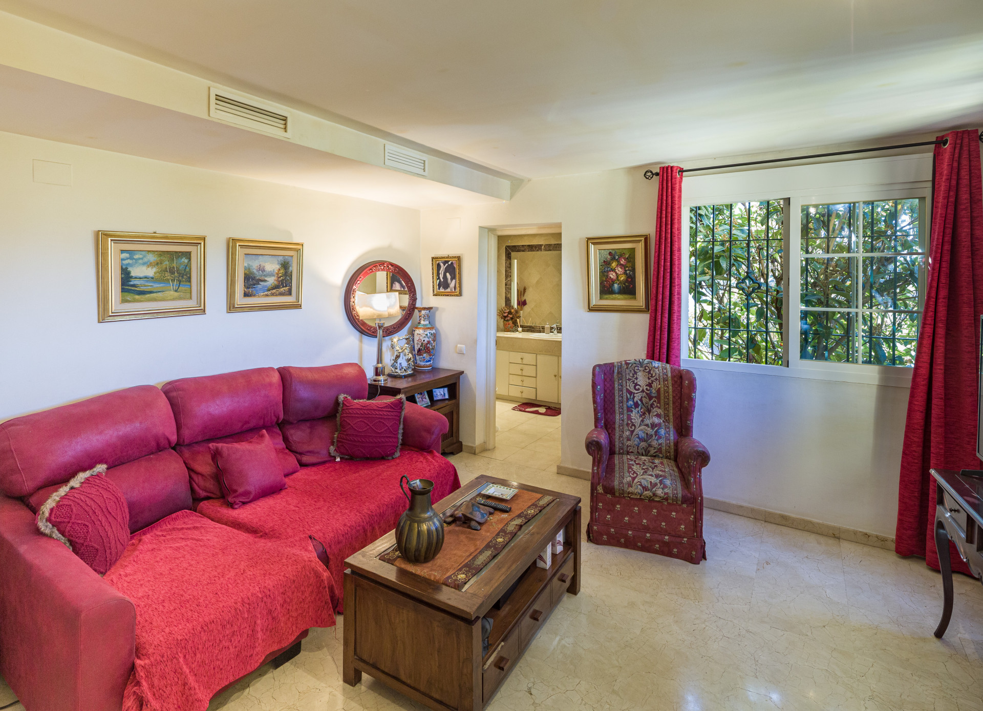 5 Bedroom Villa in San Pedro de Alcántara - Фото 18