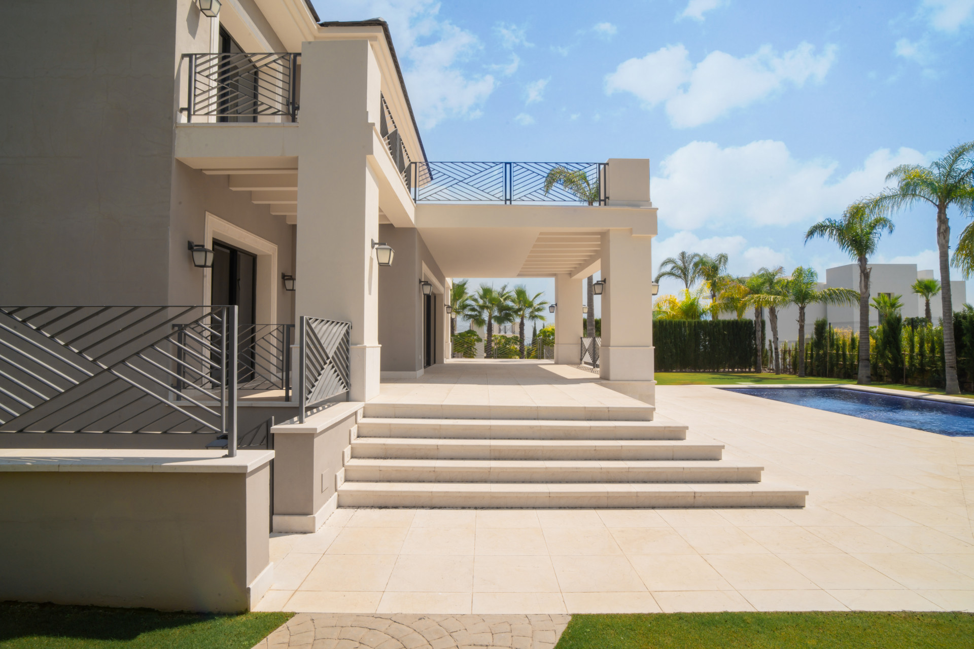 6 Bedroom Villa in Benahavís - Фото 3