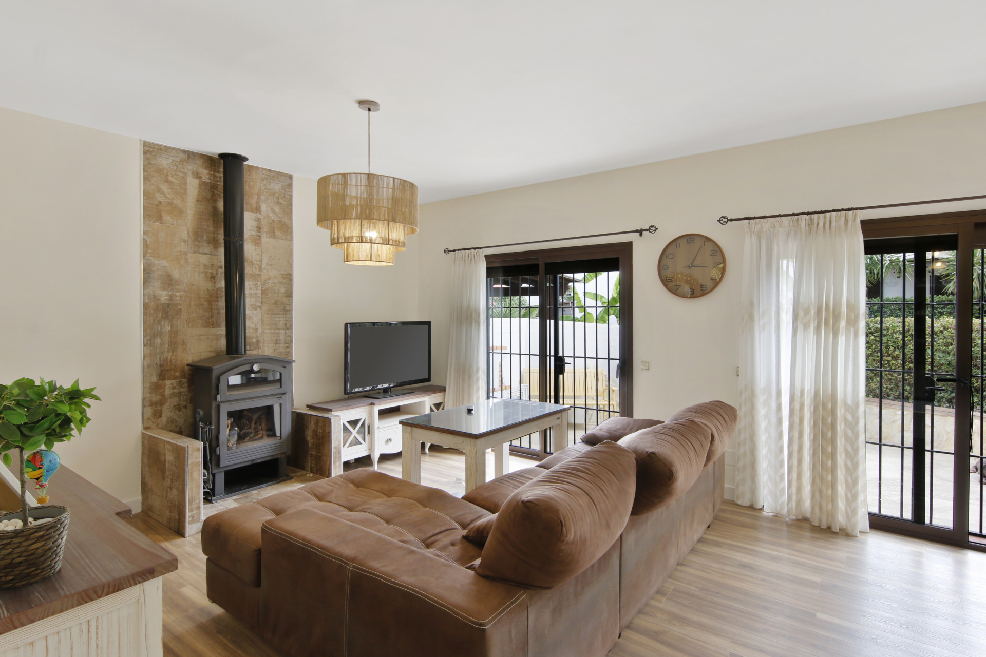 3 Bedroom Townhouse in Estepona - Photo 6