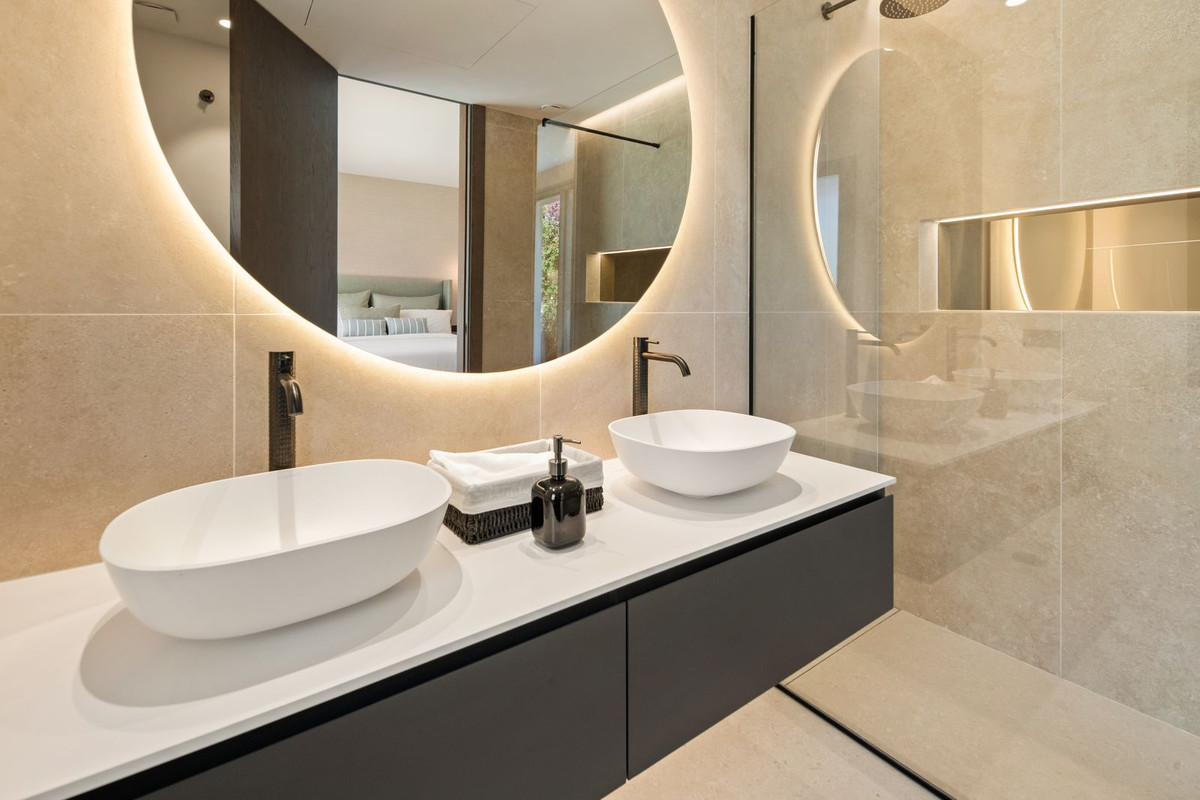 6 Bedroom Villa in Benahavís - Foto 22