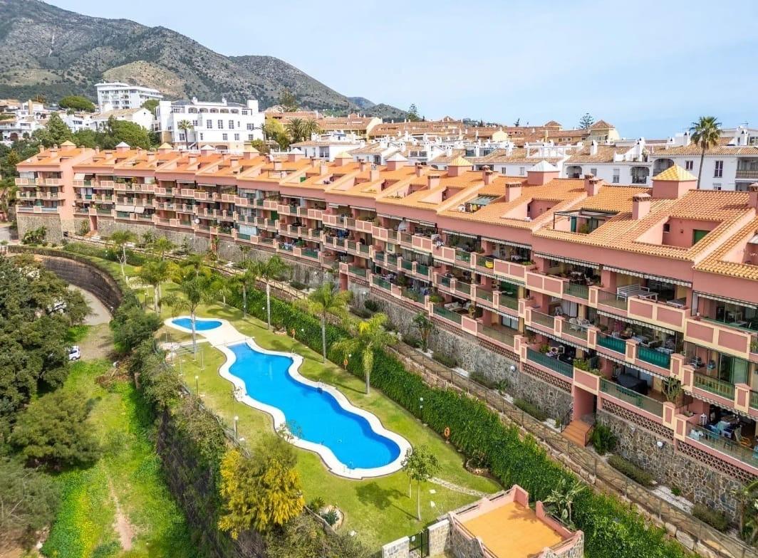 4 Bedroom Townhouse in Fuengirola - Photo 19