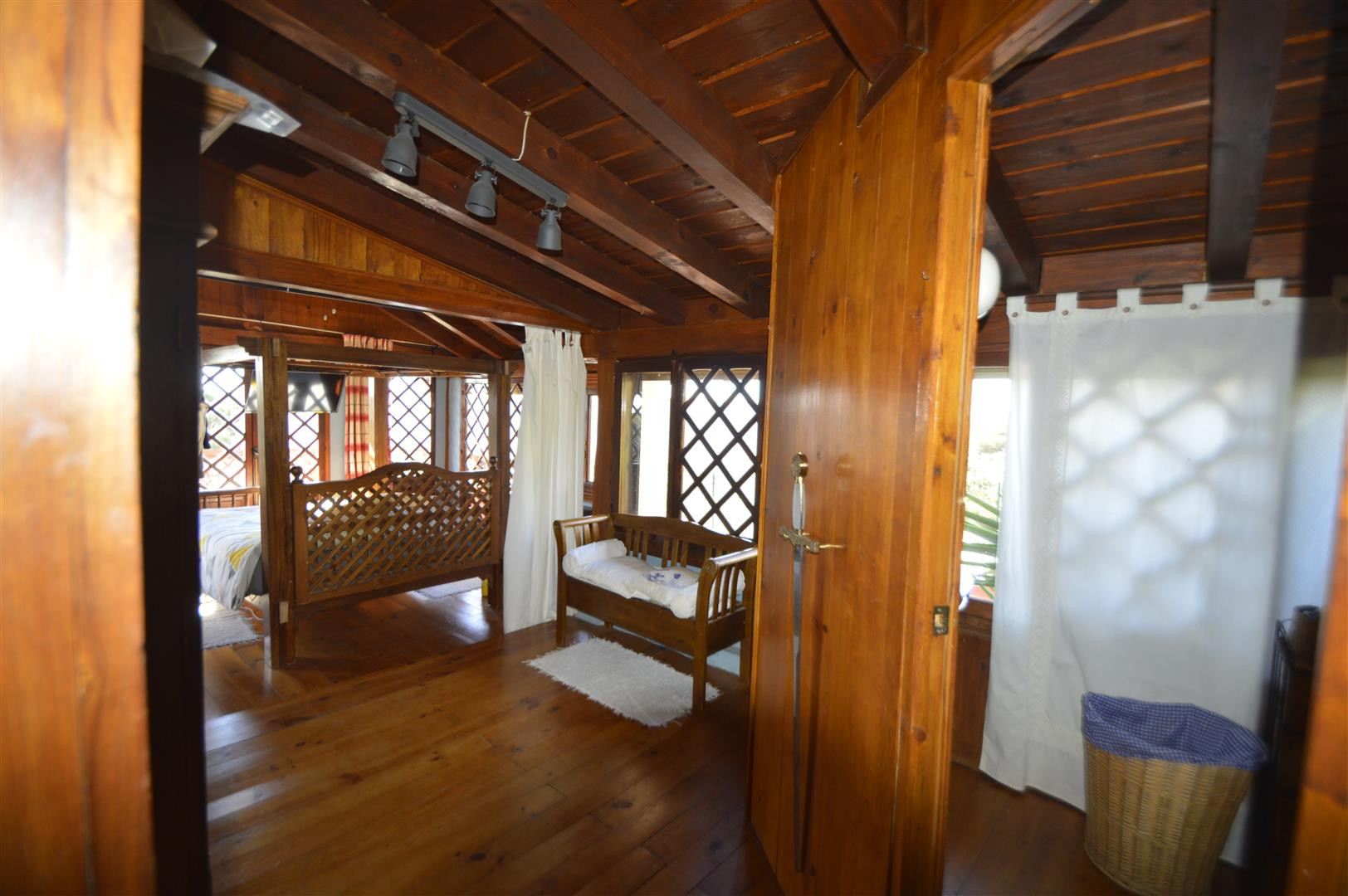 3 Bedroom Villa in Marbella - Photo 25