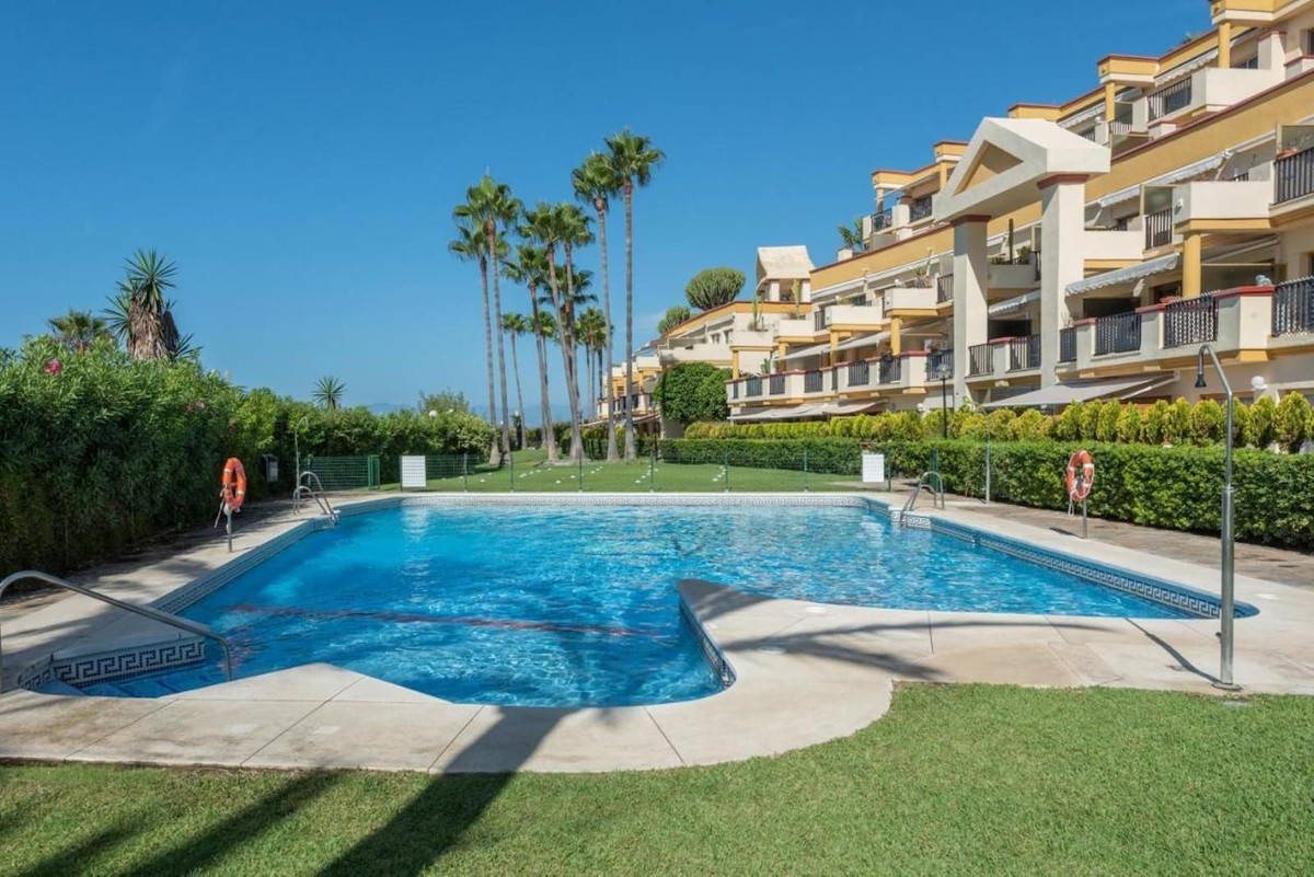 1 Bedroom Apartment in Marbella - Foto 23