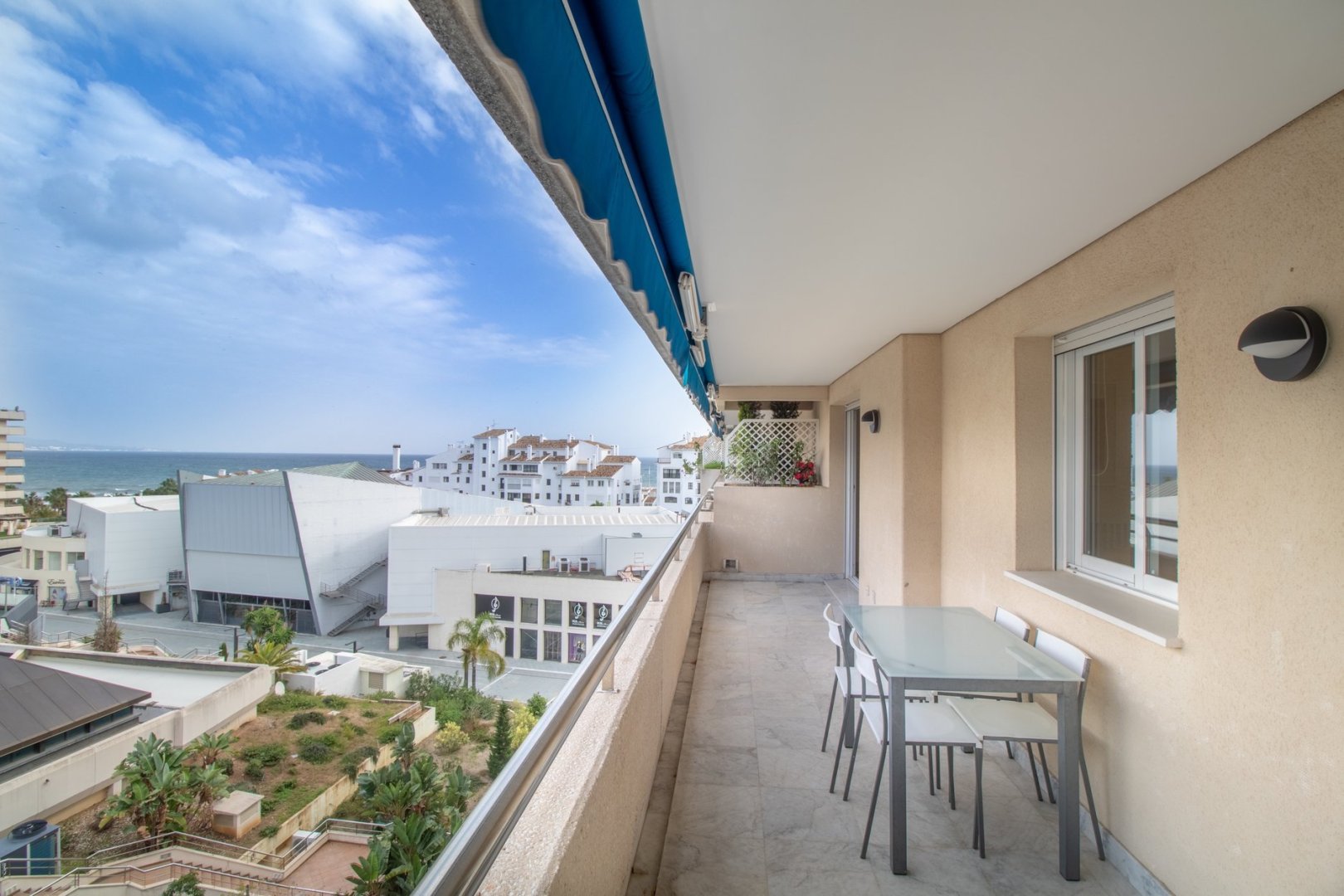 2 dorm. alquiler vacacional en Puerto Banus