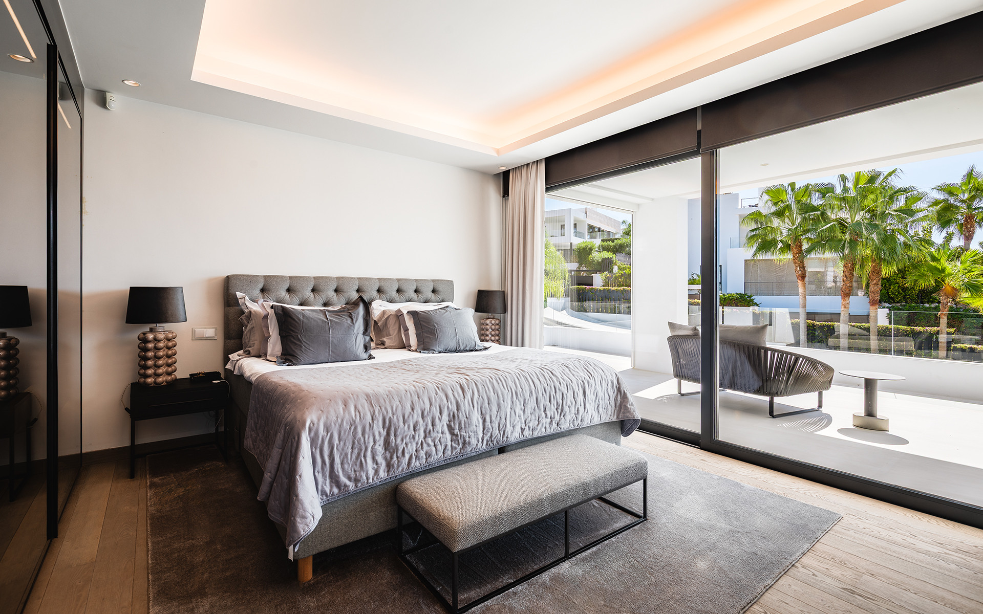7 Bedroom Villa in Marbella - Photo 4