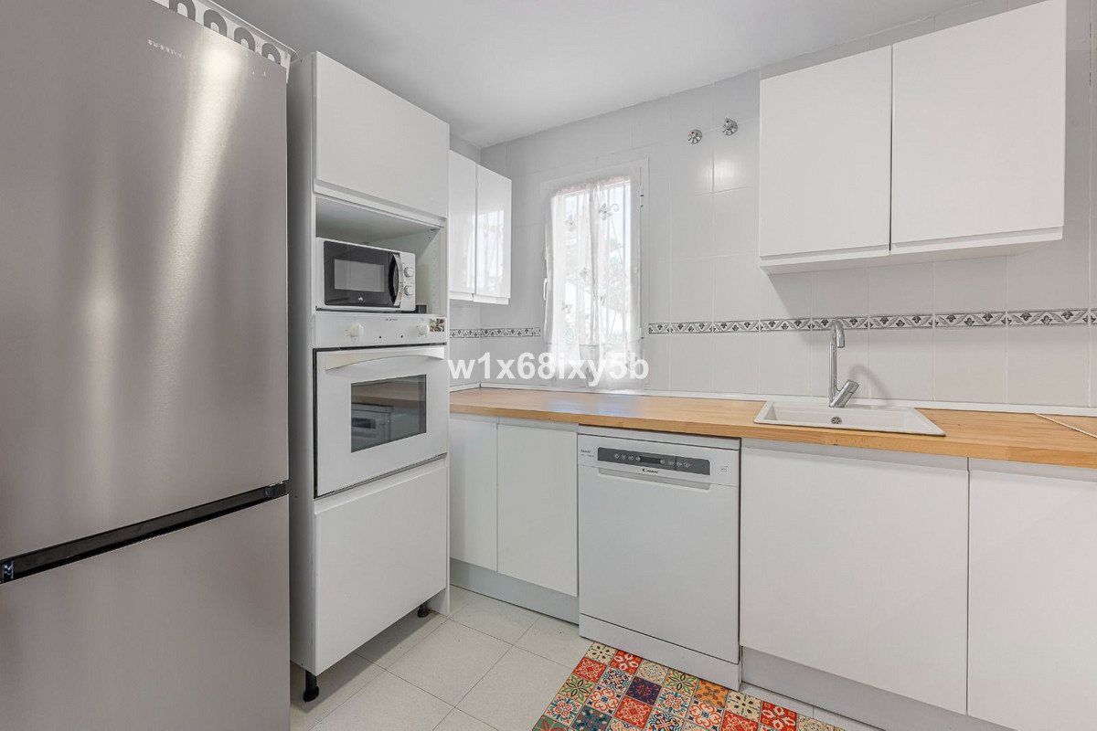 2 Bedroom Apartment in Manilva - Foto 11