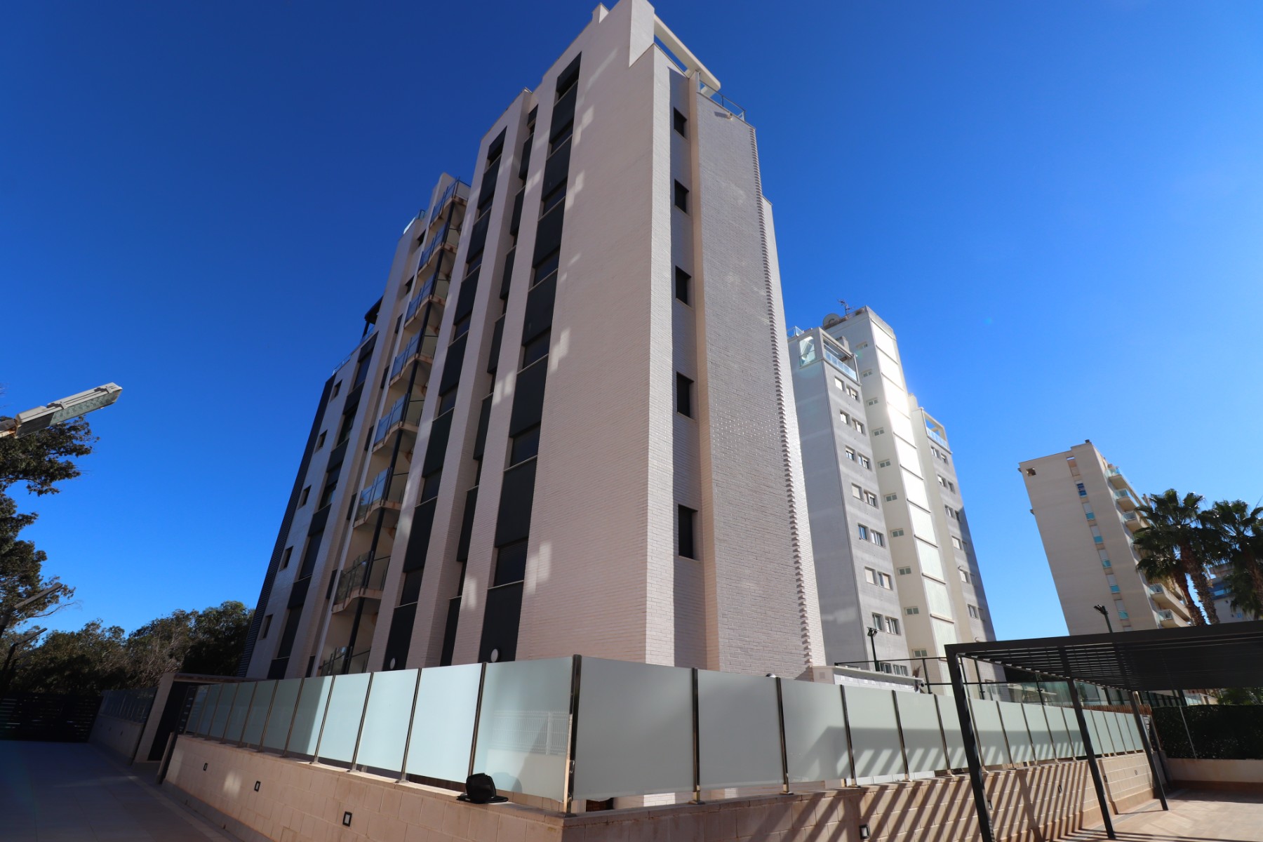 Apartamento com 3 quartos com piscina em Alicante, Espanha – Foto 27